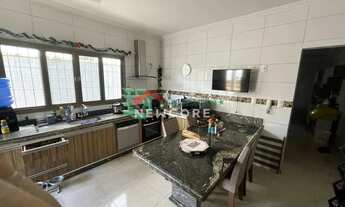 Imagem 7: Sobrado em Avenida Professora Heleny Rosa - Melvi - Praia Grande/SP