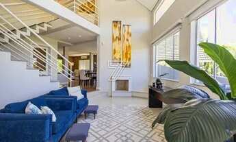 Imagem: Casa a venda com 275m² com 4 quartos em