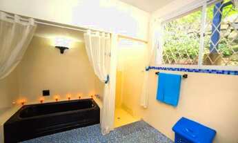 Imagem 5: Mansão à Beira-Mar com Sete Quartos - Joa