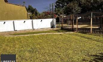 Imagem 3: Casa térrea, com 2 dormitórios, 3 vagas, no bairro Ipanema, Porto Alegre, RS