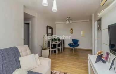 Imagem 5: Imóvel para venda tem 74 metros quadrados com 3 quartos em Vila Ipiranga - Porto Alegre