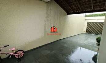 Imagem 5: Casa Duplex de Alto Padrão com 4 Suítes Piscina com Cascata, Espaço gourmet com churrasque