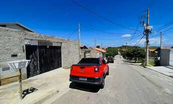 Imagem: Casa com 2 dormitórios à venda no Pinheirinho