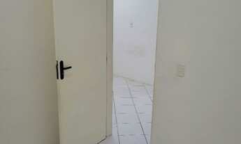 Imagem 7: Kitnet com 1 ou 2 quartos próx. Av. Antônio Sales - R$ 600,00 / R$ 650,00