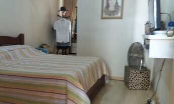 Imagem 6: Leme, sala, três quartos, dependências e garagem