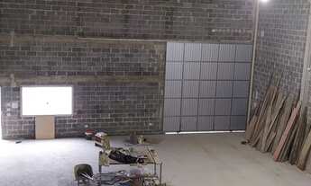 Imagem 6: Barracão Galpão / depósito com 5 vagas na garagem