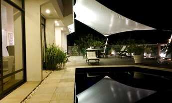 Imagem 2: Linda casa de 4 suítes com 550 m² no João Paulo em terreno de 800 m² com piscina