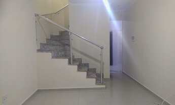 Imagem: Sobrado de 2 dormitórios com vaga, próximo