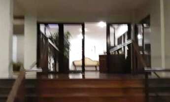 Imagem 5: Nos pés sagrados do Cristo e acima de toda a cidade