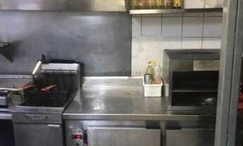 Imagem 4: 2 pontos comerciais sendo 1 Restaurante e uma Pizzaria