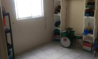 Imagem 3: Apartamento para venda possui 42 metros quadrados com 2 quartos em Pinheiro - Maceió - Ala