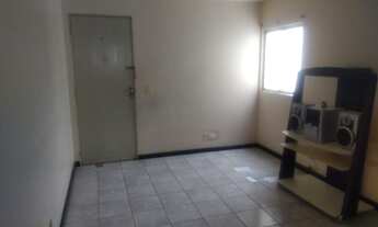 Imagem 4: Apartamento para venda possui 42 metros quadrados com 2 quartos em Pinheiro - Maceió - Ala