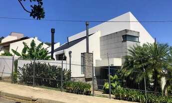 Imagem 6: Linda casa de 4 suítes com 550 m² no João Paulo em terreno de 800 m² com piscina