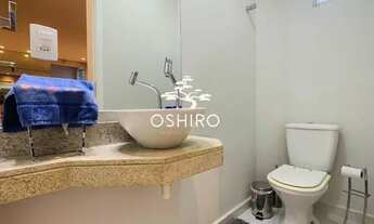 Imagem 5: Sobrado de Luxo com 5 Suítes e Piscina na Ponta da Praia - Santos SP: Sofisticação, Espaço