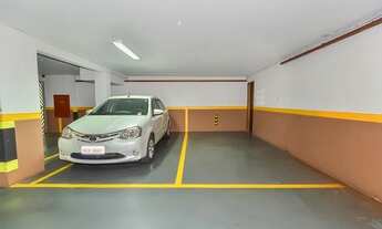 Imagem 2: Mahogany - Curitiba