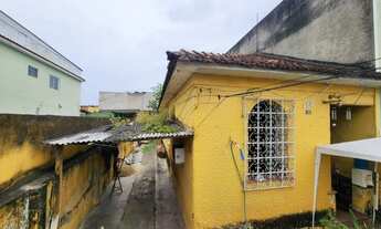 Imagem 2: VENDE-SE CASA 2 QUARTOS EM BANGU COM KITNET NOS FUNDOS