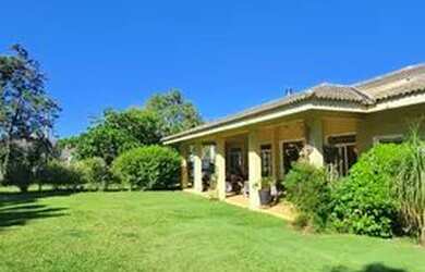 Imagem 2: Casa Térrea Condomínio City Castelo- 5 Suítes - Muito Arborização - Casa Esquina - Poço Ar