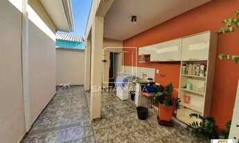 Imagem 4: Casa (térrea na rua) 3 dormitórios/suite, cozinha planejada