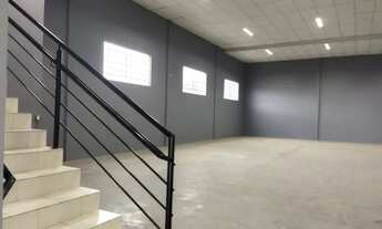 Imagem 2: Alugo galpão/loja comercial em Guaramirim