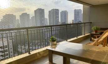 Imagem 3: Apartamento 170m², 3 suítes, 5 banheiros, 3 vagas, depósito, andar alto