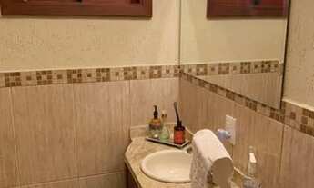 Imagem 5: Casa charmosa c piscina churrasqueira 3quartos/ban. 1 suite condominio fechado