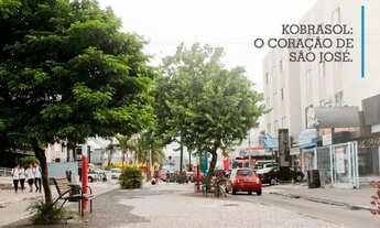 Imagem 2: Alugo Quarto - Excelente localização!