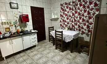 Imagem 3: Casa para venda tem 280 metros quadrados com 3 quartos em Residencial Jardim Leblon - Goiâ