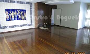 Imagem 7: VENDO BELISSIMA CASA COM PISCINA NO BAIRRO QUITANDINHA