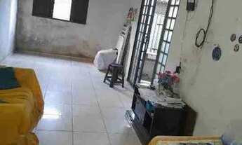 Imagem: Vende - se uma casa. Bairro da Pedreira