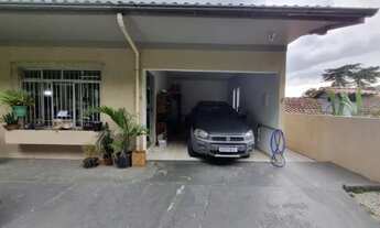 Imagem 4: Quarto em casa Quarto com aluguel por R$1.300 /mês