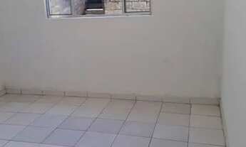 Imagem: Alugo casa de 2 cômodos independente 80