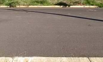 Imagem 2: Terreno 165 m2 pronto para Construção e Financiamento, com vista para área de preservação