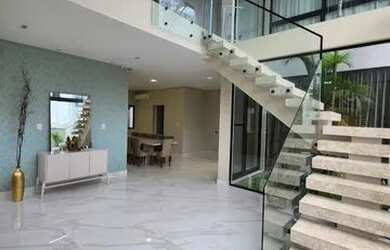 Imagem 12: Casa Duplex Alphaville 2 com 310 m2 com 3 suítes, sendo 2 master + Escritorio e Piscina