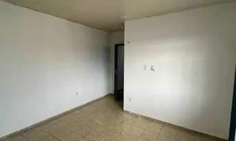 Imagem 3: ALUGO EXCELENTE CASA DE 2/4 SENDO 1 SUÍTE C/ PORTÃO ELETRÔNICO NA CONDOR