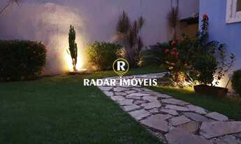 Imagem 2: Casa à 3 quadras da Praia do Forte com 323 m², à venda por R$ 2.100.000,00