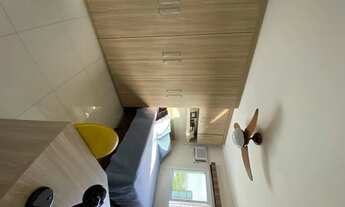 Imagem 3: Lindo apartamento no Flamboyant com 2 quartos sendo 1 suíte, fino acabamento e móveis modu