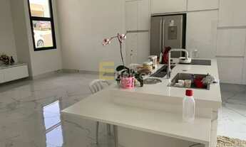 Imagem 3: Casa à venda no Condomínio Residencial Vivenda das Pitangueiras em Valinhos/SP