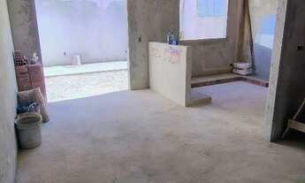 Imagem 2: Terreno com construção inacabado para sobrado