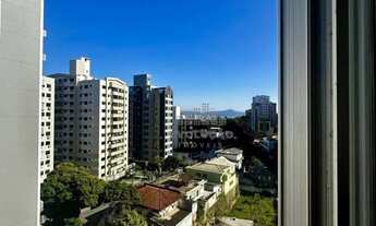 Imagem 2: Lindo Apartamento 47m² com 2 quartos Mobiliado, Rebaixamento Gesso Centro de Floripa - SC