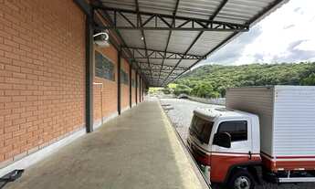 Imagem 3: Galpão com amplo pátio no bairro Gasparinho em Gaspar/SC