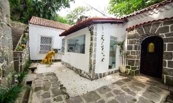 Imagem 3: Mansão à Beira-Mar com Sete Quartos - Joa