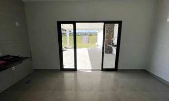 Imagem 5: Casa térrea à venda e locação no Condomínio Saint Charbel em Araçoiaba da Serra - SP