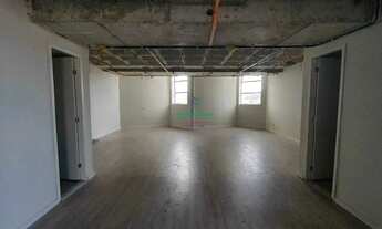 Imagem 2: Sala comercial para alugar na Tancredo Neves no Caminho das Árvores em Salvado-BA