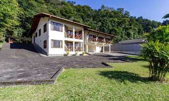 Imagem 2: Casa com 3 quartos em Taumaturgo, Teresópolis