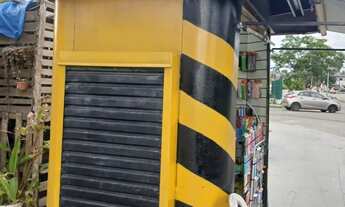 Imagem 5: Vendo ou troco por moto em dia ( banca completa assistência técnica se celular