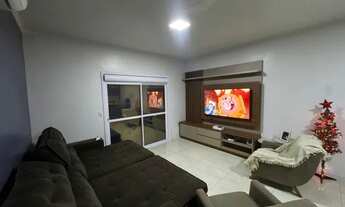 Imagem 2: Casa de esquina com piscina em Balneário Gaivota