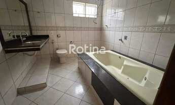 Imagem 3: Casa à venda, 3 quartos, Santa Mônica - Uberlândia/MG - Rotina Imobiliária