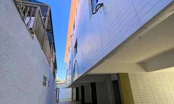 Imagem 4: Casa com 2 suítes em condomínio com piscina no bairro do Macuco Santos