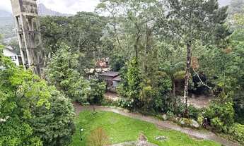 Imagem 6: Cobertura Duplex de Alto Padrão no Cônego com Vista para as Montanhas