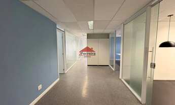 Imagem 2: PINHEIROS, sala comercial com 120m², 2 vagas, mobiliada, próximo ao metrô Fradique Coutinh